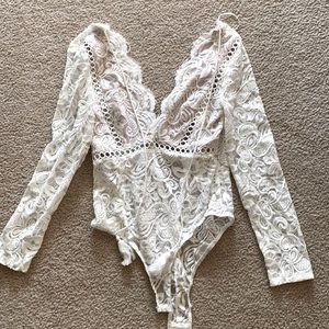 Lace bodysuit never worn